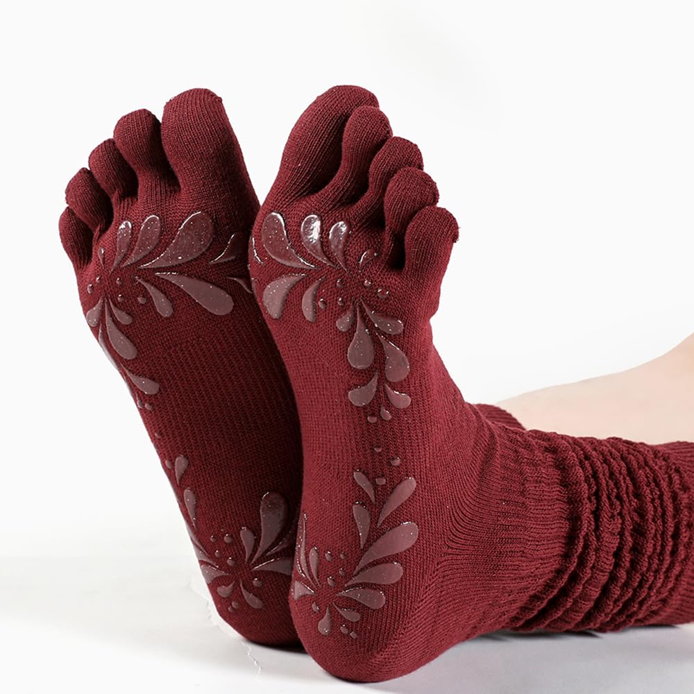 Train with confidence and comfort—these non-slip Pilates yoga socks deliver secure grip, breathable support, and stylish design for every workout, from barre to yoga and beyond.