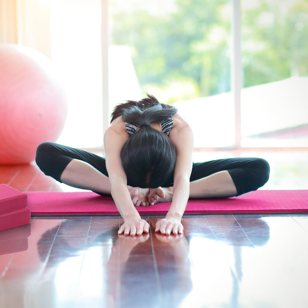 Master your yoga practice anywhere with the BalanceFrom 7-Piece Yoga Set – extra-thick mat, blocks, strap, towels, and knee pad for comfort, stability, and complete support at home or on-the-go.