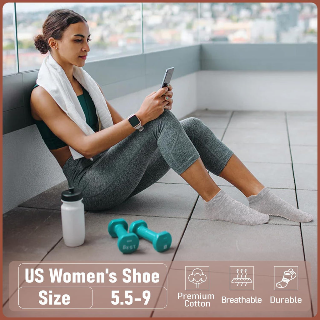 Stay safe, stable, and stylish with non-slip Pilates socks—breathable, cushioned, and perfect for yoga, barre, studio workouts, or home use. Comfort and grip in every step.